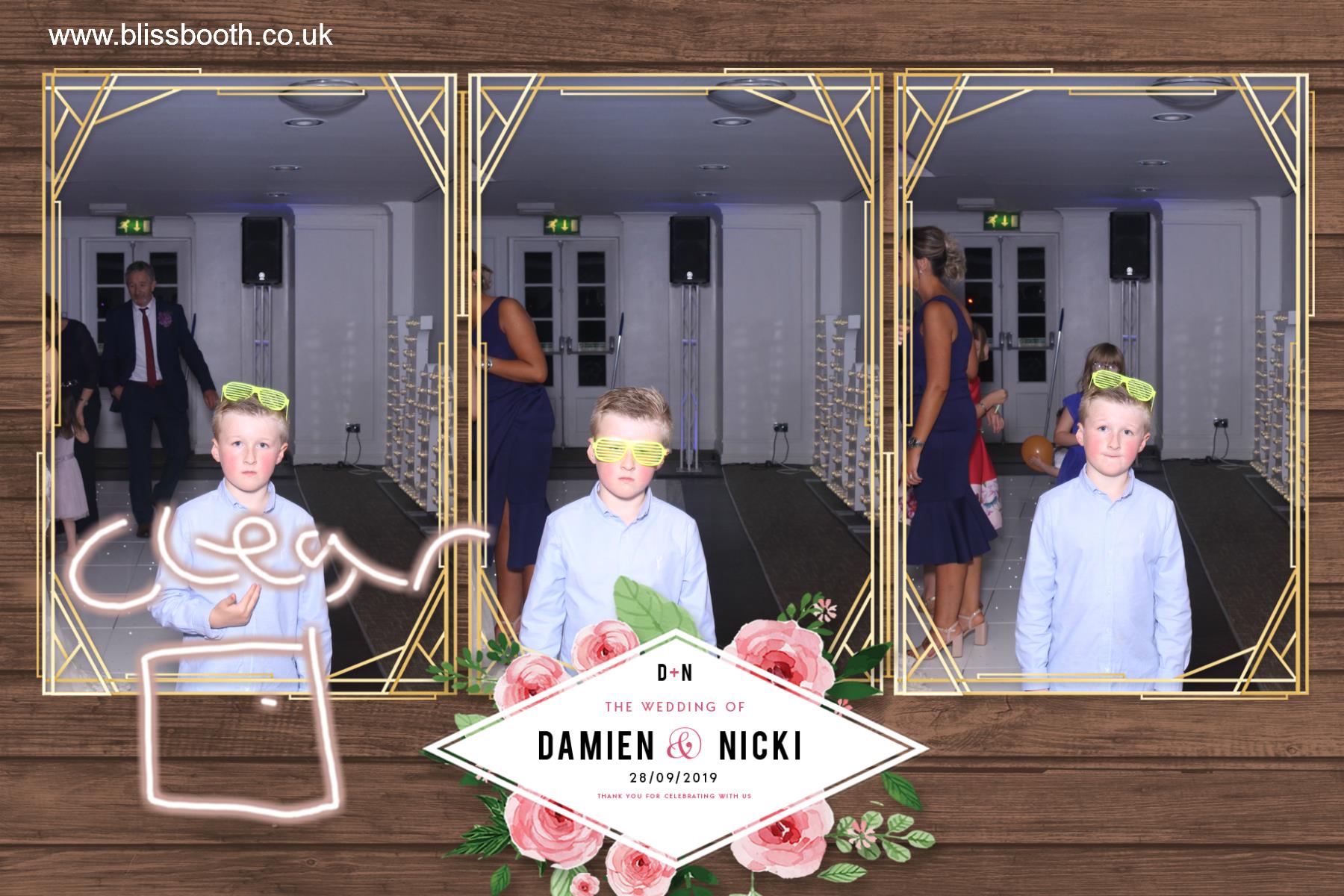 Damien and Nicki’s wedding | View more photos from the event at gallery.blissbooth.co.uk/u/BlissBooth/Damien-and-Nicki’s-wedding